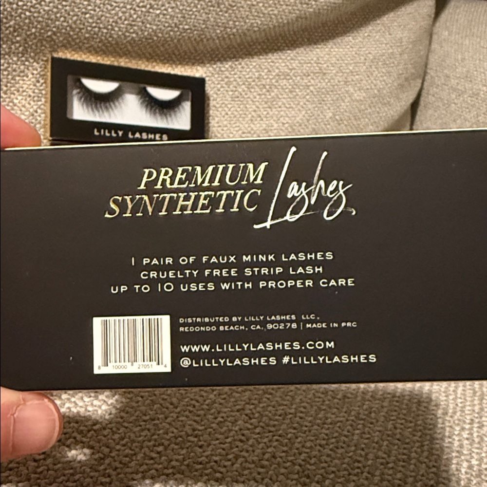 Lilly Lashes Brooklyn Voluminous Black Eyelash Collection 4 sets - Picture 3 of 4